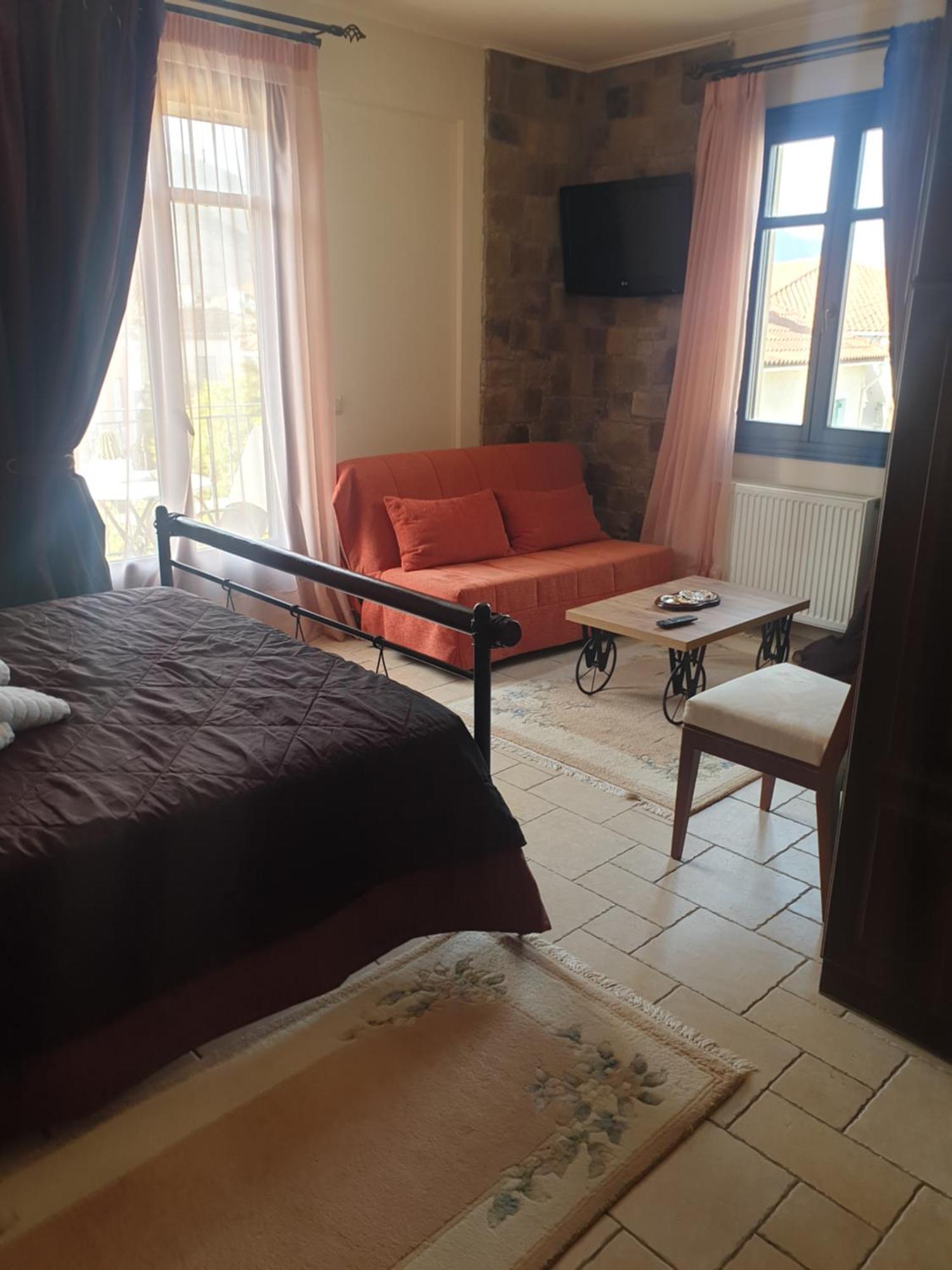 "Epavlis Boutique Galaxidi" Hotel Bagian luar foto